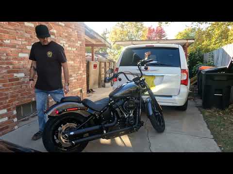 2022 Harley Davidson Street Bob with Vance & Hines 3" Round Twin Slash Slip-On Mufflers