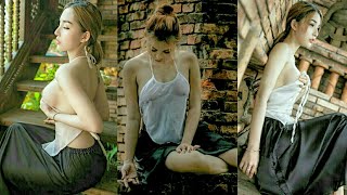Trời nắng em gái mặc Yếm Trắng chụp hình nude khoe nhũ hoa bên sen - Yếm Trắng hở nhũ hoa bên hồ