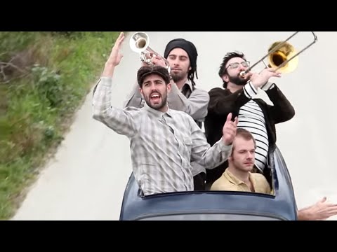 Baciamolemani - La Corriera