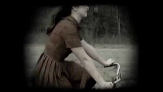 Angela Perley &amp; The Howlin&#39; Moons- &quot;Black Cat&quot; Music Video