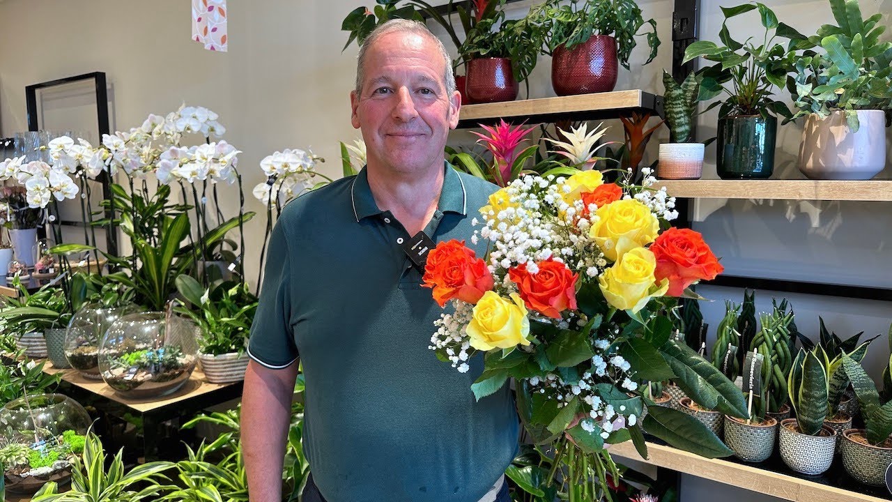 Monceau Fleurs : Témoignage du franchisé Henri Ghirardini, ancien pilote d&rsquo;hélicoptère