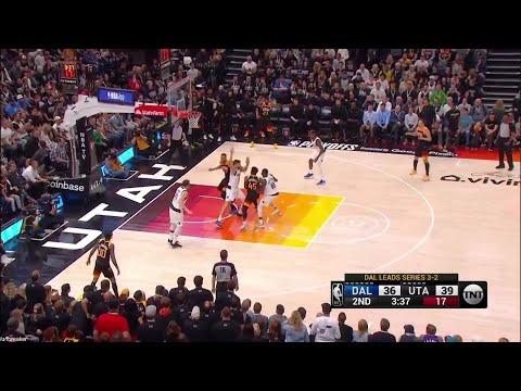 Donovan Mitchell SMOOTH EURO STEP! Fans Loving It! 🔥 | April 28 2022