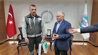 baskan buyukkilictan rayli sistem istasyonunda refleksiyle hayat kurtaran personele tesekkur belgesi