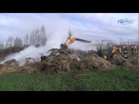 Strohballenbrand in Zwickau beschäftigt Einsatzkräfte der Feuerwehr 01.04.2012