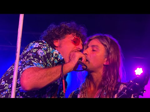 Right On: Them Vibes (Feat: Maggie Rose)