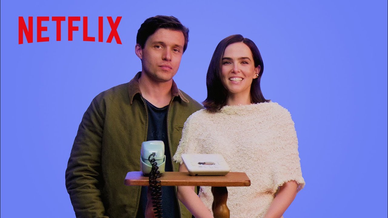 How to Record a Voicemail | Voicemails For Isabelle | Netflix