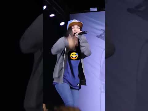 Klibre vs Zakia - Octavos - Red Bull Batalla de Los Gallos Perú 2016 [FREESTYLE PERUANO]