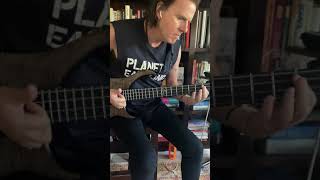 Duran Duran -  - &quot;Some Like it Hot&quot; Bass Tutorial with John Taylor