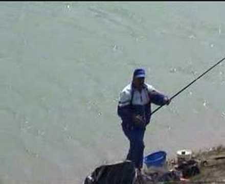 Bizighesti, track of the competition