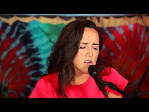 TESS HENLEY - "Wonderland" (Live in Los Angeles, CA) #JAMINTHEVAN
