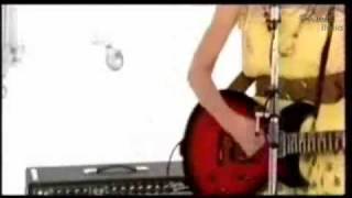 Aly &amp; AJ - Walking on Sunshine