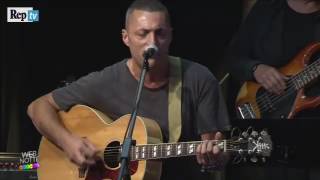 Alex Britti - Lo zingaro felice (versione acustica) Alex Britti - Lo zingaro felice (versione acustica)