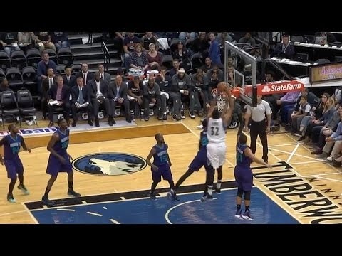 Karl-Anthony Towns Sick Putback Dunk | Hornets vs Timberwolves | October 21, 2016 | NBA Preseason