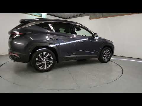 Hyundai Tucson 2WD Executive Plus - Image 2