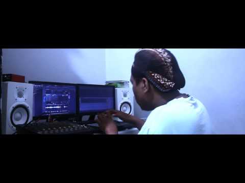 WAY E DOUBLE R WAY - CAN'T STOP l LIVE AKAI MPD18