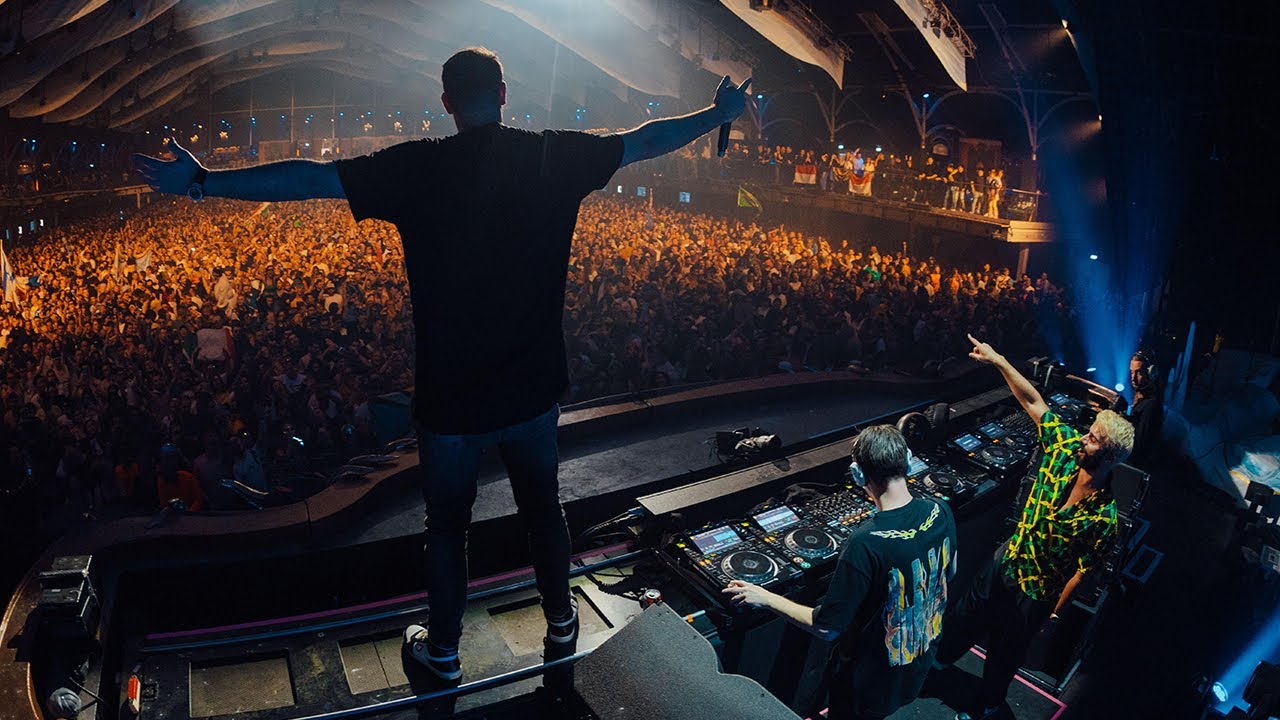 W&W b2b R3hab - Live @ Tomorrowland Winter 2023 Mainstage