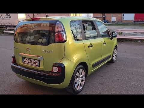 Citroen C3 Picasso 2012 1.6 HDI Start Up and Sound