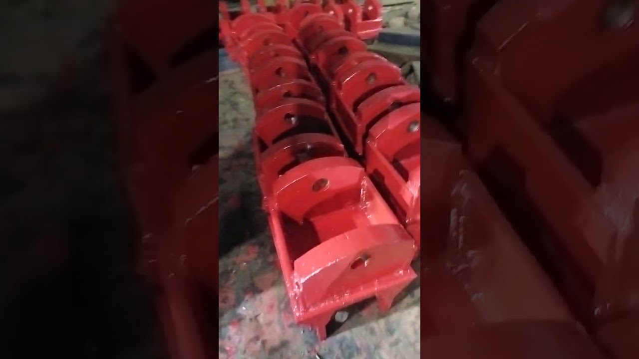 Tractor hitch hook | Available on IndiaMART