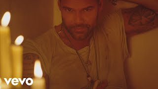 Ricky Martin - Fiebre ft. Wisin, Yandel (Official Music Video)