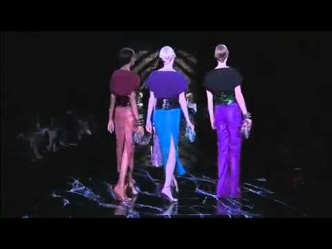 Louis Vuitton - Spring Summer Fashion Show 2011