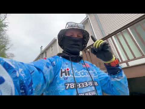 Exterior siding cleaned for apartment complex in Lowell, MA