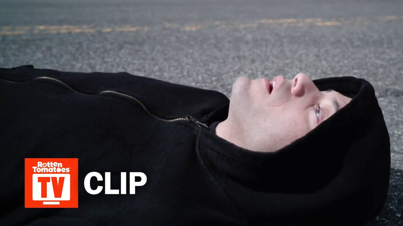 Mr. Robot Season 4, Episode 5: Darlene Saves Elliot During Police Chase