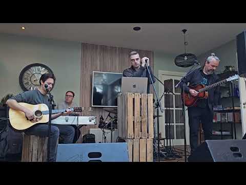 Aurora Project live at Massive Prog Radio sessions.