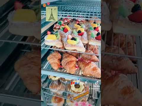 prettiest korean cafe for pastries 🍰 💖 #delicious #frenchcourse  #frenchforbeginners  #frenchrapreac