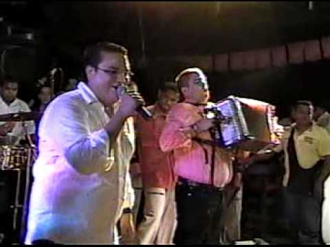 Silvestre Dangond & Juancho de la Espriella - La Mentira (Valledupar)