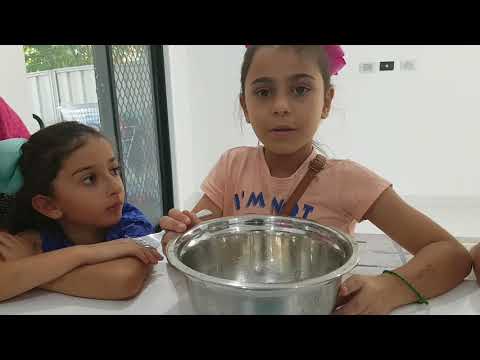 Making chocolate cake - Collaboration with ZuzuGhadz and Banin Assaf