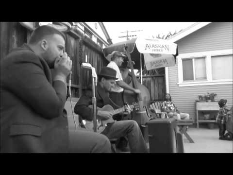 Silver Kings - Can't Hold Out Much longer