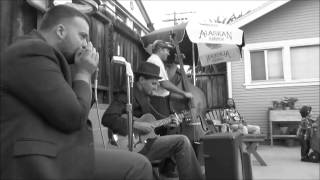 Silver Kings - Can&#39;t Hold Out Much longer