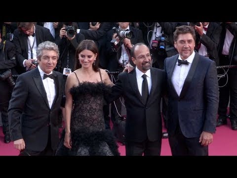 Penelope Cruz, Javier Bardem and more on the red carpet for the Premiere of Everybody Knows in Canne