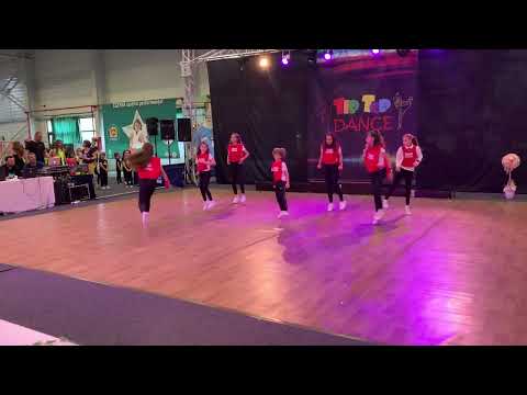 Tip Top Dance 28 Mai 2022 - Zumba Strehaia (Zumba zu stars)