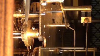 Setting a Grandfather Clock Hour and Quarter Hour Chime Gear Trains