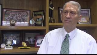 PRCC President Dr. William Lewis retires