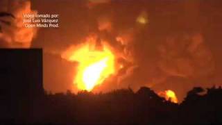 preview picture of video 'Explosion Refineria Caribbean Petroleum'