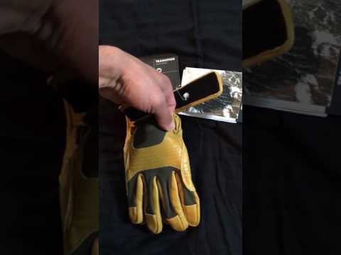 download lagu mp3 mp4 Black Diamond Transition Gloves, download lagu Black Diamond Transition Gloves gratis, unduh video klip Black Diamond Transition Gloves