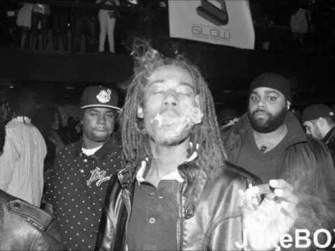 Oochie featuring Fat Trel - Dime On My Line