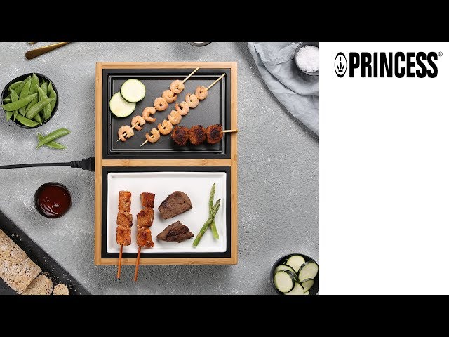 Vídeo relacionado con Princess 104020 Dinner4two Pure, Adecuada para 2 Personas, Nueva forma de cocinar a la plancha, 420 W, Bambú