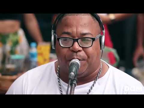 De Qualquer Maneira - Favela (Ao Vivo)