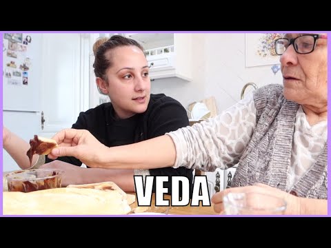 BREAKFAST CHAT IN THE KITCHEN! LANGUAGE DEVELOPMENT IN CHILDREN! GOODBYE! DAILY VLOG