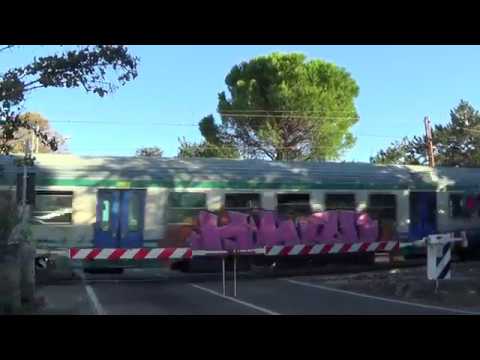 Passaggio a livello di via Caduti per la Libertà in HD - Barbiano (RA) / Level Crossing