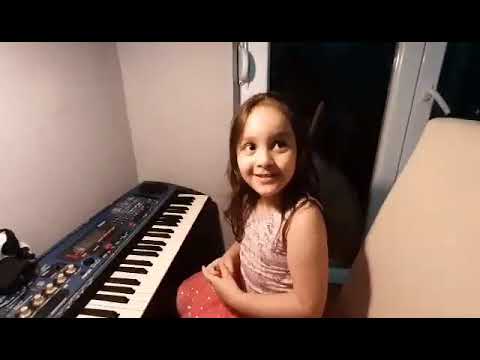 Lorika Sarachini, Twinkle Twinkle Little Star