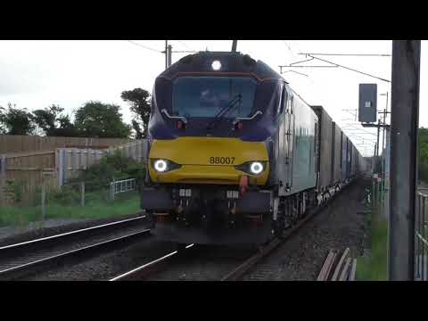 88007 4s45 Daventry - Mossend Yard, Sun. 16th May 2021.  EXCUSE THE WIND !!