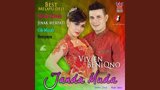 Download lagu Manis Manis mp3 Download lagu Manis Manis mp3