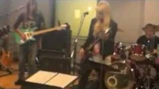 Orianthi live 2011 - 5 new songs of EP &quot;Fire&quot; (now on itunes)