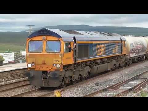 66737 6c00 Clitheroe Castle Cement - Carlisle Yard, 9th August 2023