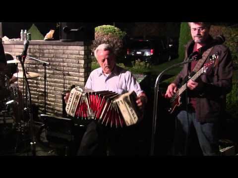 Chet Kowalkowski's Annual Fall Bonfire (2014) - Lucky Polka