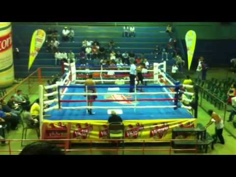 Carlos Macias vs Efrain Boxing